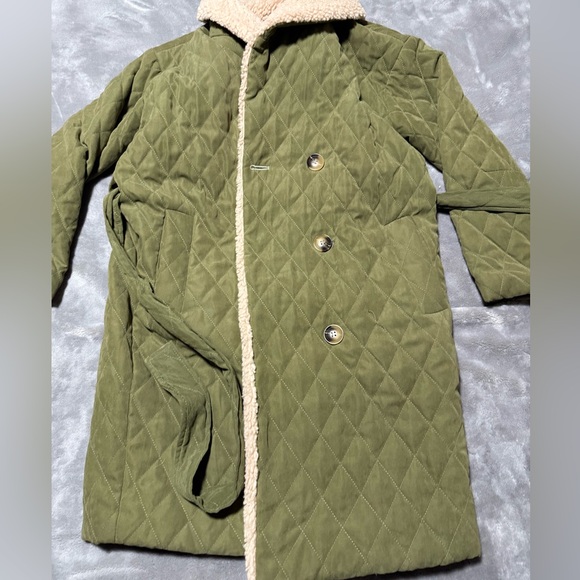Heartloom coat, XS Olive and cream. - Picture 8 of 13